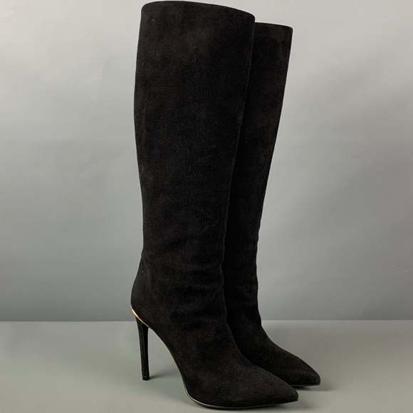 LOUIS VUITTON Shoes - LOUIS VUITTON Black Suede Pull On Boots